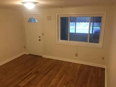 Main picture of 120 Carver Rd