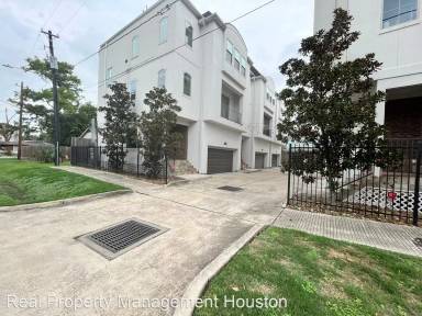 Main picture of 1538 Dian St