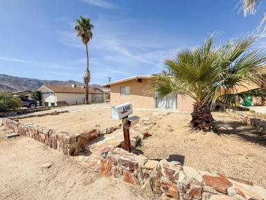 Main picture of 6340 Mariposa Ave