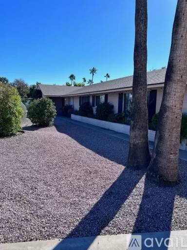 Main picture of 5521 E Lafayette Blvd