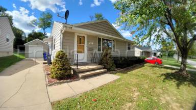 Main picture of 214 24th St NW