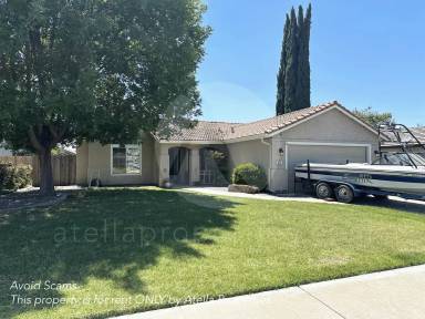 Main picture of 873 E Julia Way