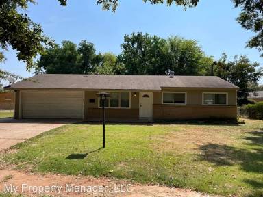 Main picture of 3017 Norman Cir