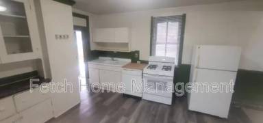 Main picture of 107-109 East Main St Apartments