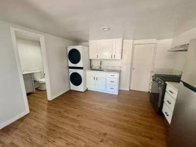 Main picture of 5557 Avenue Juan Bautista