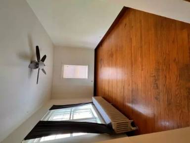 Main picture of 6215 7th Ave