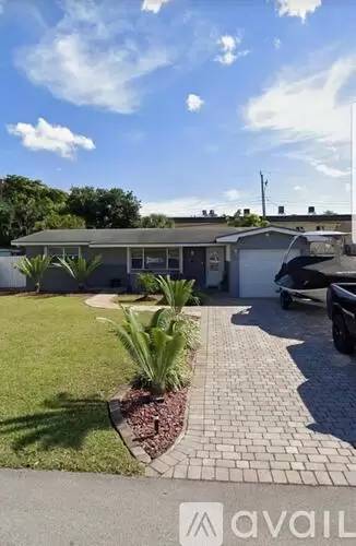 Main picture of 7920 NW 10th St