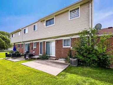 Main picture of 27602 Evelyn Ave