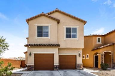 Main picture of 5428 Funks Grove Ln