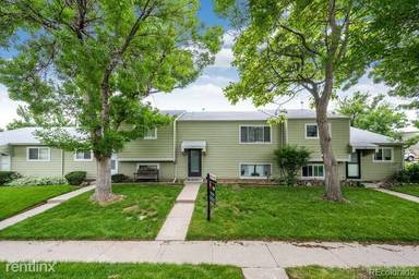 Main picture of 5721 W 92nd Ave