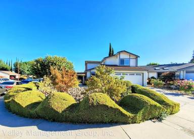 Main picture of 76 Southsea Ct