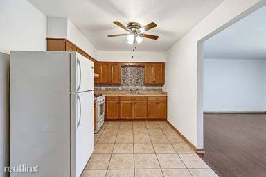 Main picture of 11140 S Ridgeland Ave