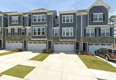 Main picture of 640 Crudent Rd