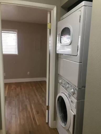 Main picture of 1221 SE Ash St