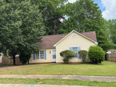 Main picture of 5133 Possum Trot Ln