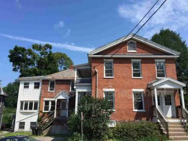 Main picture of 70 Adams St