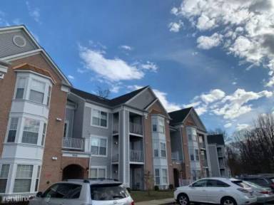 Main picture of 2050 Quaker Way