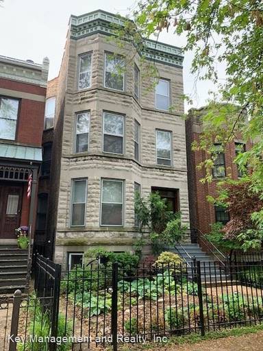 Main picture of 1145 W Drummond Pl