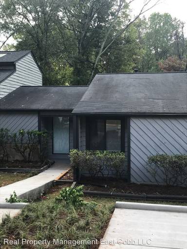 Main picture of 261 Pam Ln SW