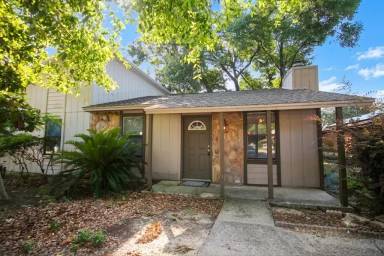 Main picture of 7816 Deborah Dr