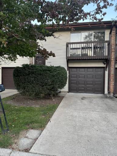 Main picture of 280 Old Elm Dr