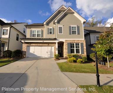Main picture of 705 Fieldcrest Park Ln