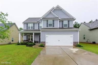 Main picture of 70 Monarch Ct