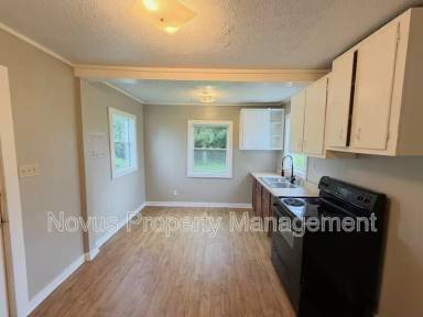 Main picture of 2227 W Highway 5