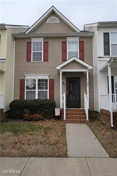 Main picture of 1107 Settlers Landing Dr