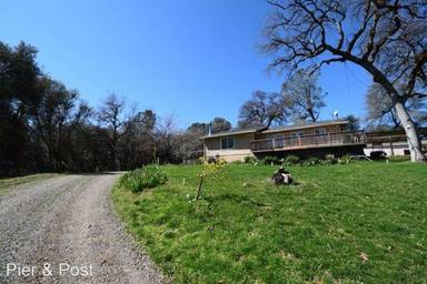 Main picture of 23657 Rosewood Rd