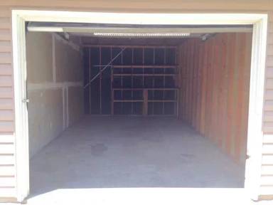 Main picture of 100 S Curtis St Apartments