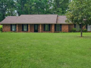 Main picture of 9092 Highway 10