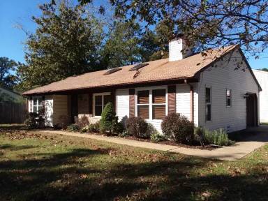 Main picture of 1501 Winter Rd