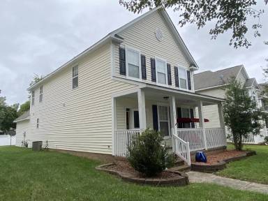 Main picture of 217 W Gilbert St