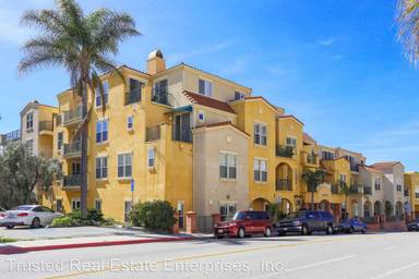 Main picture of 436 Poli St