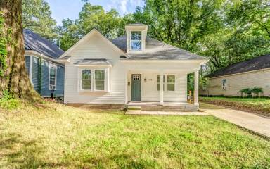 Main picture of 1697 Foster Ave