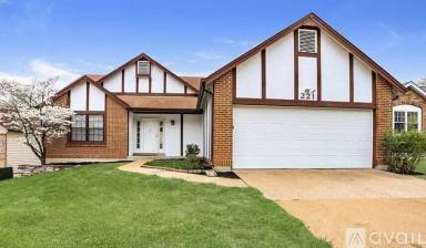 Main picture of 221 Brookmont Farm Ct