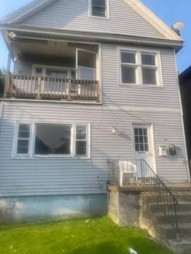 Main picture of 1023 E Lovejoy St