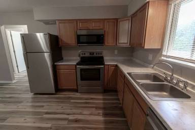 Main picture of 3415 Balboa Ln