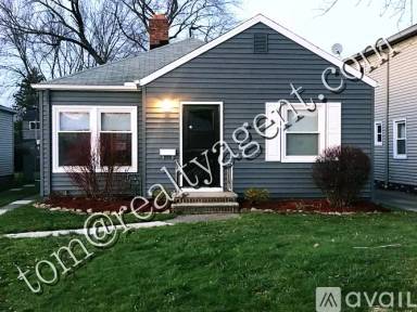 Main picture of 1020 Dartmoor Ave