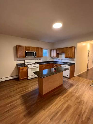 Main picture of 44 Creighton St