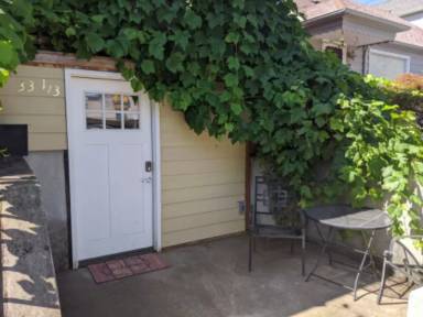 Main picture of 33 SE 55th Ave
