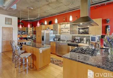 Main picture of Waterside Lofts