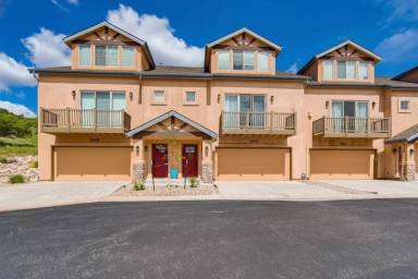 Main picture of 5974 Canyon Reserve Hts