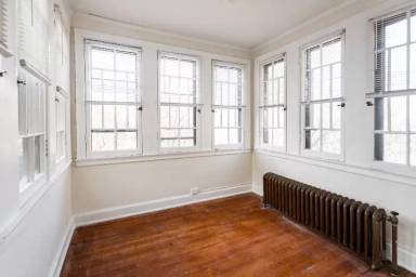 Main picture of 127 Seward St