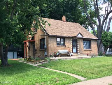 Main picture of E Eastlawn Ct