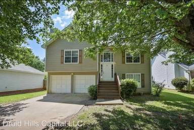 Main picture of 3006 Highland Park Ln