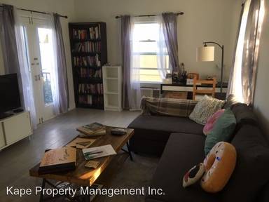 Main picture of 5538 W Pico Blvd