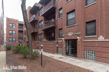 Main picture of 713 W Barry Ave