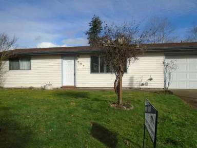 Main picture of 650 N 4th St
